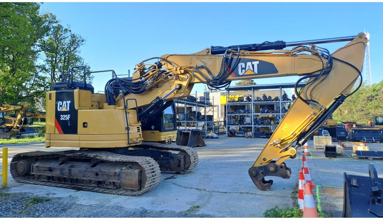 CAT 325F CR - حفار زحاف: صورة 1 CAT 325F CR - حفار زحاف: صورة 1