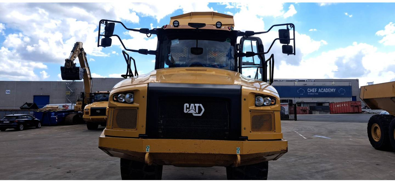 CAT 730 - شاحنة قلاب مفصلية: صورة 1 CAT 730 - شاحنة قلاب مفصلية: صورة 1