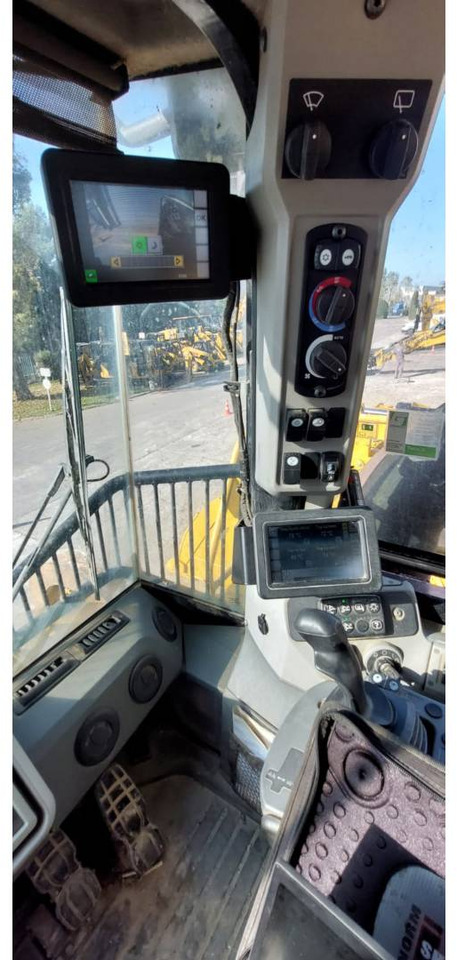 CAT 836K - جرافة: صورة 4 CAT 836K - جرافة: صورة 4