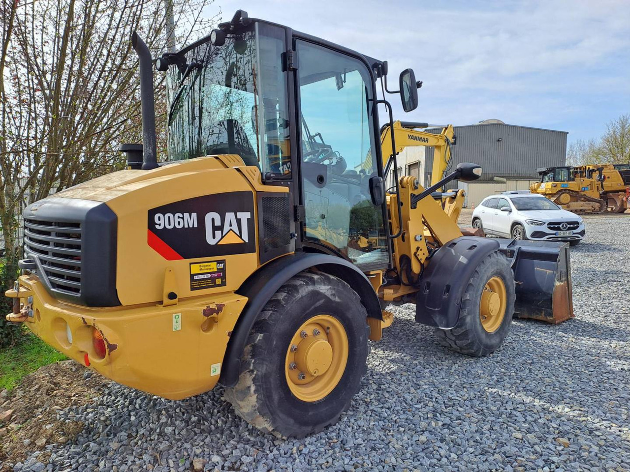 CAT 906M - اللودر بعجل: صورة 3 CAT 906M - اللودر بعجل: صورة 3