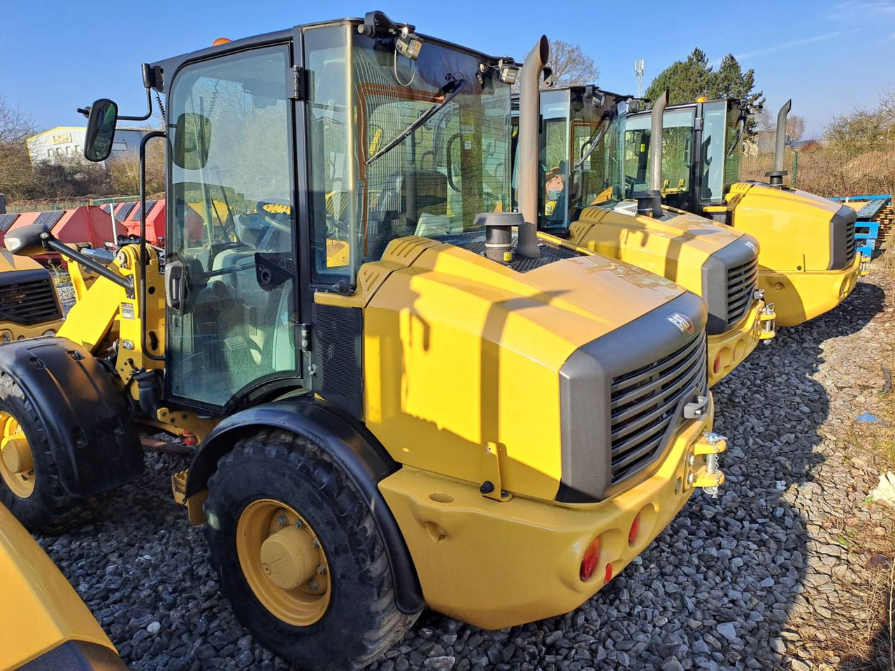 CAT 906M - اللودر بعجل: صورة 2 CAT 906M - اللودر بعجل: صورة 2