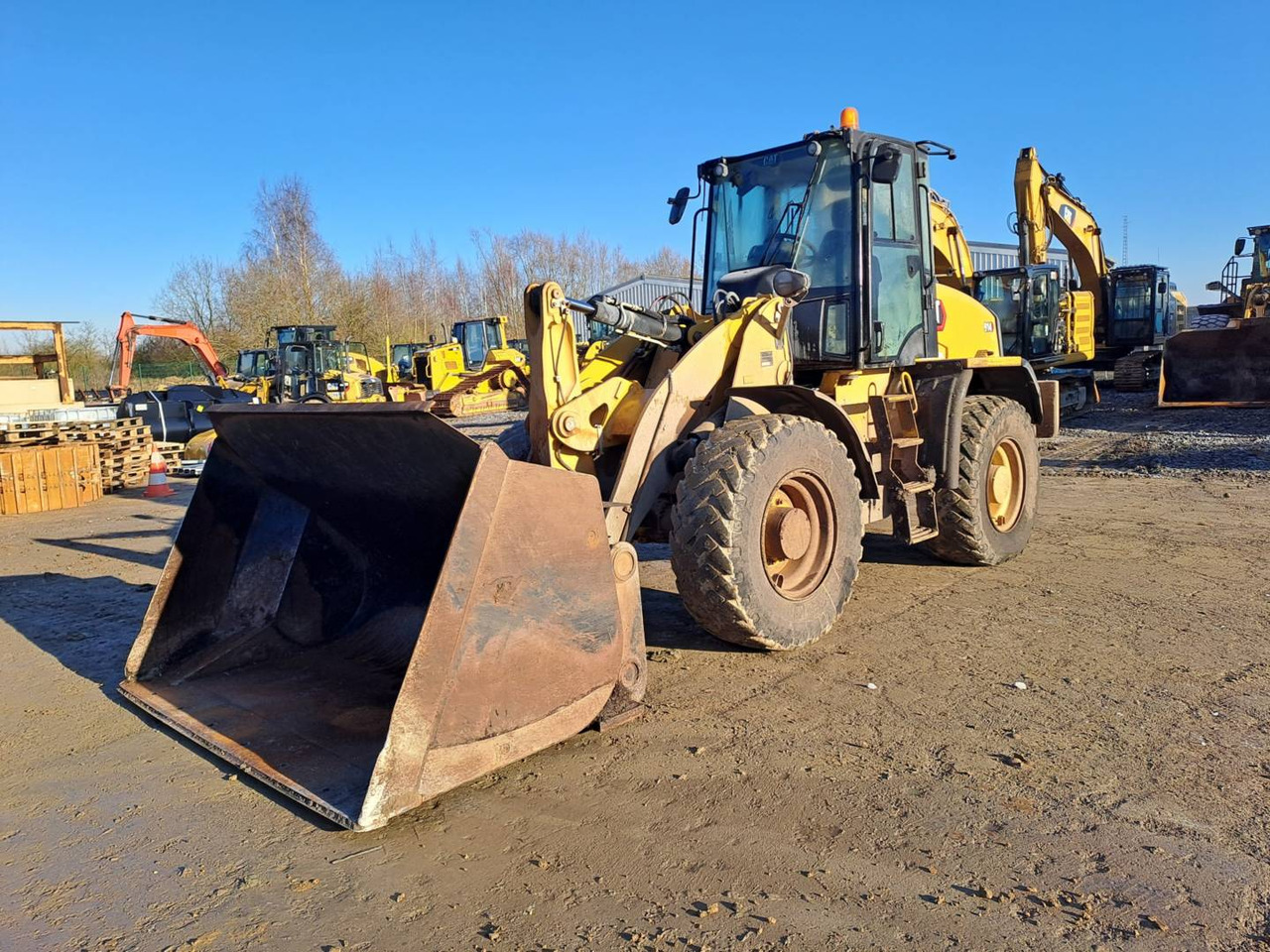 CAT 914 - اللودر بعجل: صورة 2 CAT 914 - اللودر بعجل: صورة 2