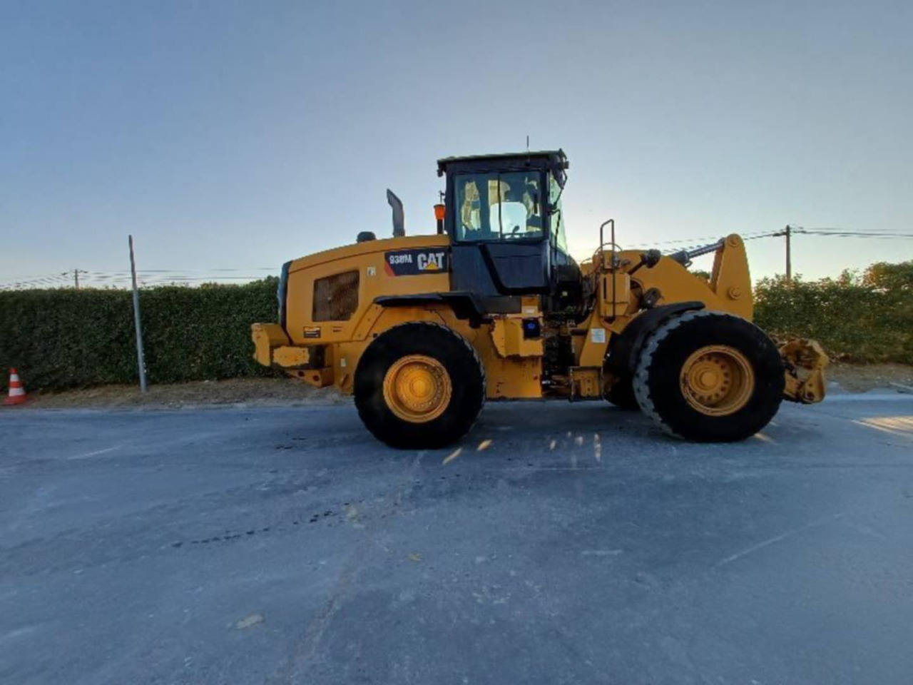 CAT 938M - اللودر بعجل: صورة 3 CAT 938M - اللودر بعجل: صورة 3