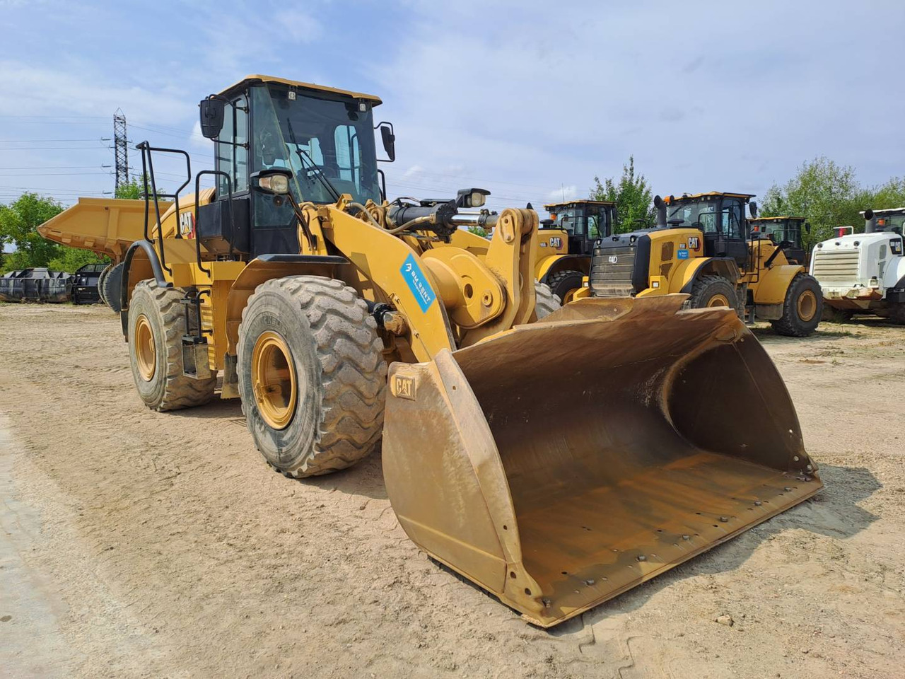 CAT 950GC - اللودر بعجل: صورة 2 CAT 950GC - اللودر بعجل: صورة 2