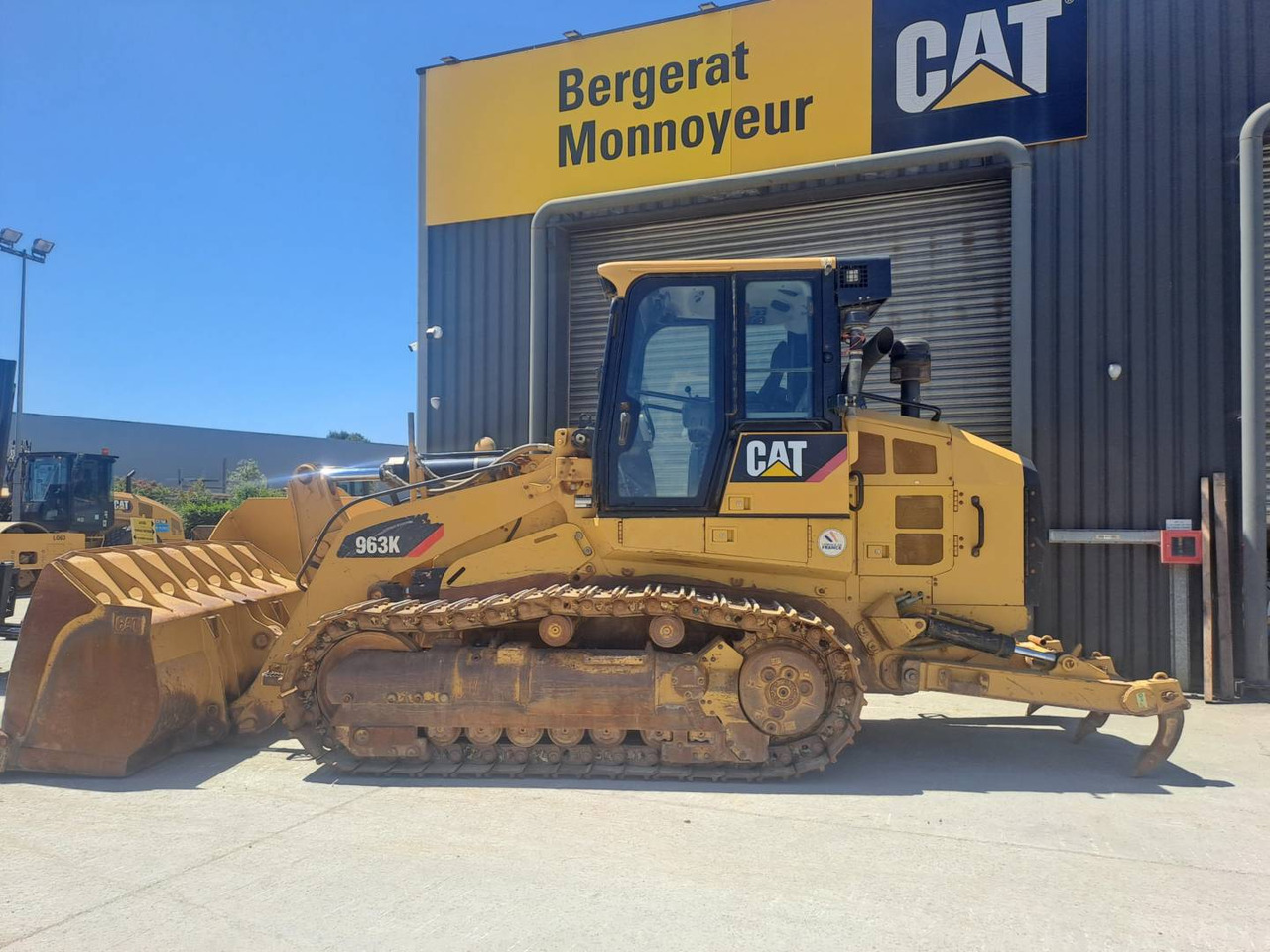 CAT 963K - اللودر المجنزر: صورة 4 CAT 963K - اللودر المجنزر: صورة 4