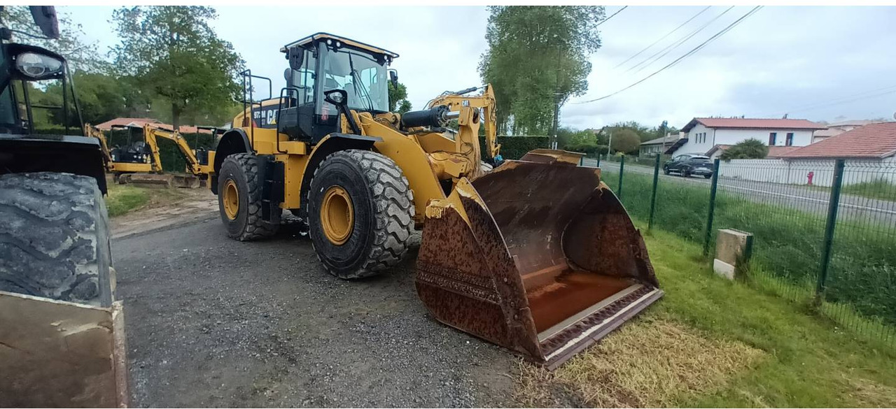 CAT 972M XE - اللودر بعجل: صورة 2 CAT 972M XE - اللودر بعجل: صورة 2