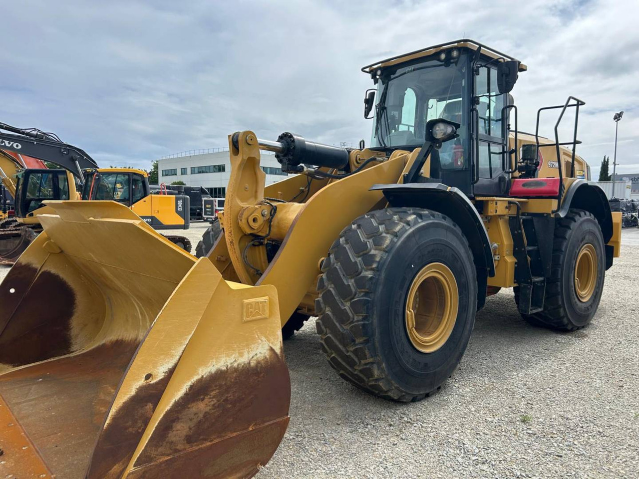 CAT 972M XE - اللودر بعجل: صورة 1 CAT 972M XE - اللودر بعجل: صورة 1