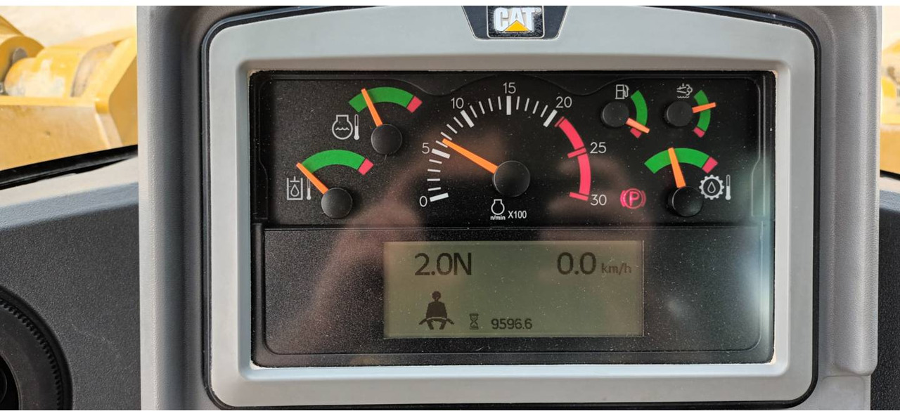 CAT 972M XE - اللودر بعجل: صورة 5 CAT 972M XE - اللودر بعجل: صورة 5