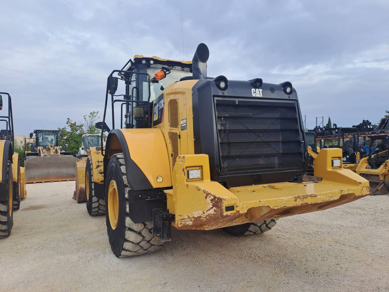 CAT 972M XE - اللودر بعجل: صورة 2 CAT 972M XE - اللودر بعجل: صورة 2