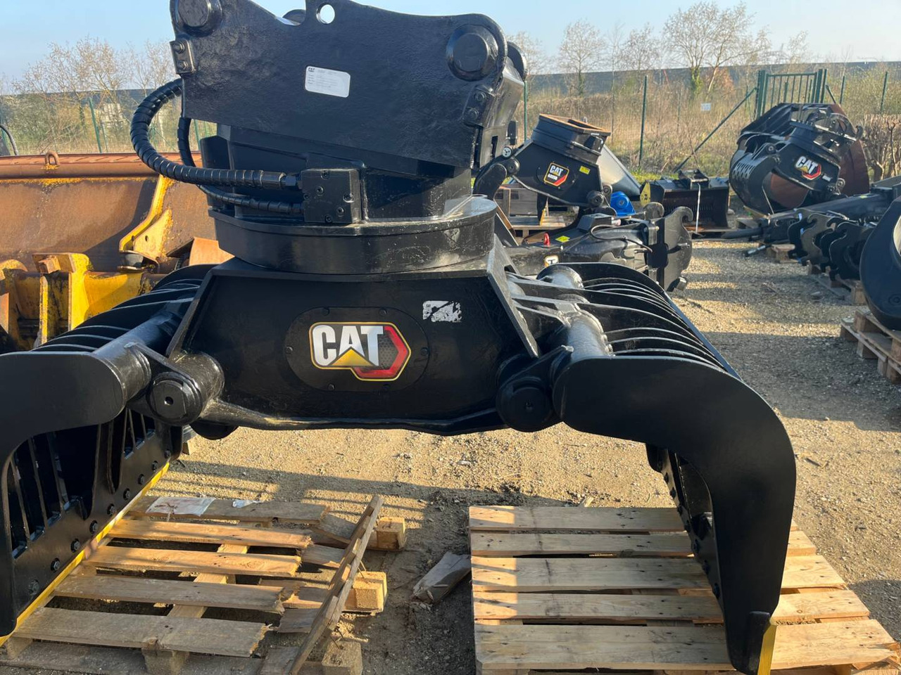 كُلَّاب CAT G324/HSC80: صورة 1