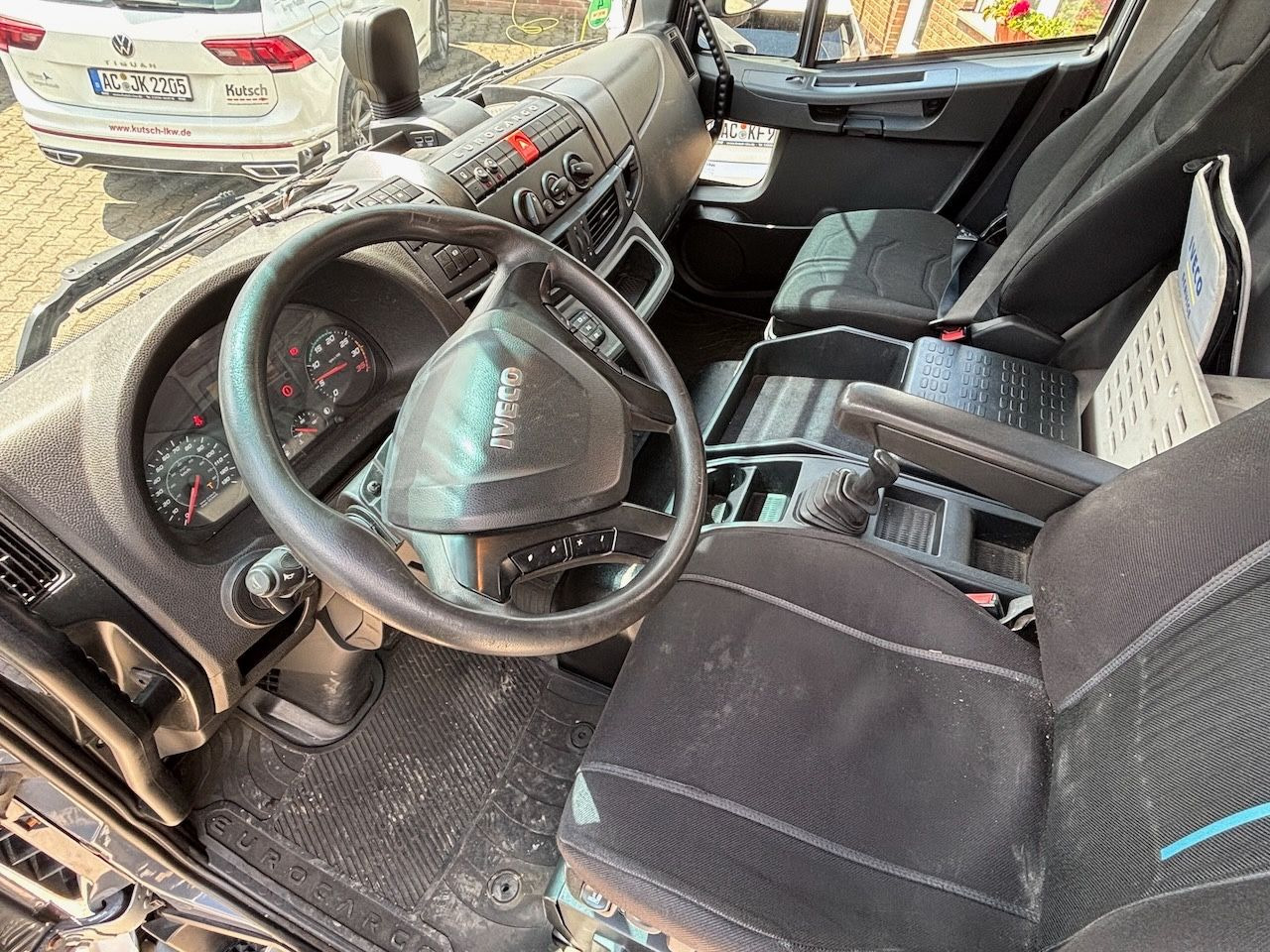 Iveco ML140E25 offene Pritsche, AHK - شاحنات مسطحة: صورة 5 Iveco ML140E25 offene Pritsche, AHK - شاحنات مسطحة: صورة 5