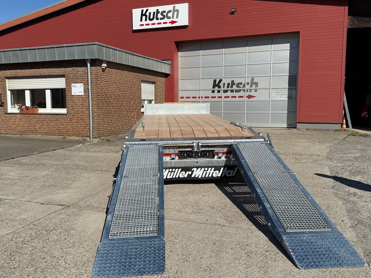 Müller-Mitteltal ETÜ-TA-R 21 Plateau 7m, luftgefedert, LED - مقطورة مسطحة منخفضة: صورة 4 Müller-Mitteltal ETÜ-TA-R 21 Plateau 7m, luftgefedert, LED - مقطورة مسطحة منخفضة: صورة 4