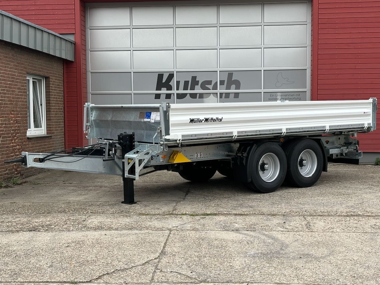 Müller-Mitteltal KA-TA-R 11,9/024 Breitreifen, Alu-Rampen, LED - مقطورة قلاب: صورة 2 Müller-Mitteltal KA-TA-R 11,9/024 Breitreifen, Alu-Rampen, LED - مقطورة قلاب: صورة 2