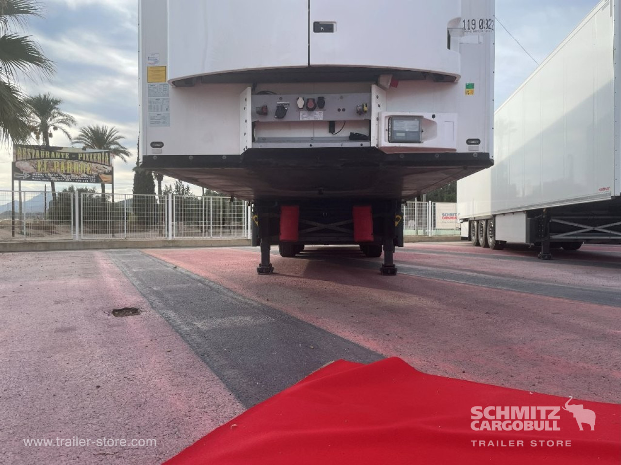 SCHMITZ Semiremolque Frigo Standard - نصف مقطورة متساوي الحرارة: صورة 2 SCHMITZ Semiremolque Frigo Standard - نصف مقطورة متساوي الحرارة: صورة 2