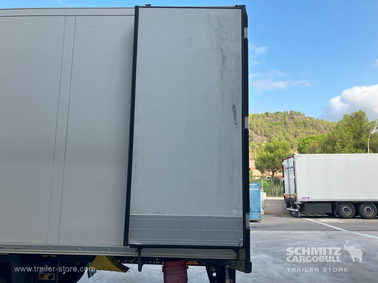 SCHMITZ Semiremolque Frigo Standard - نصف مقطورة متساوي الحرارة: صورة 4 SCHMITZ Semiremolque Frigo Standard - نصف مقطورة متساوي الحرارة: صورة 4