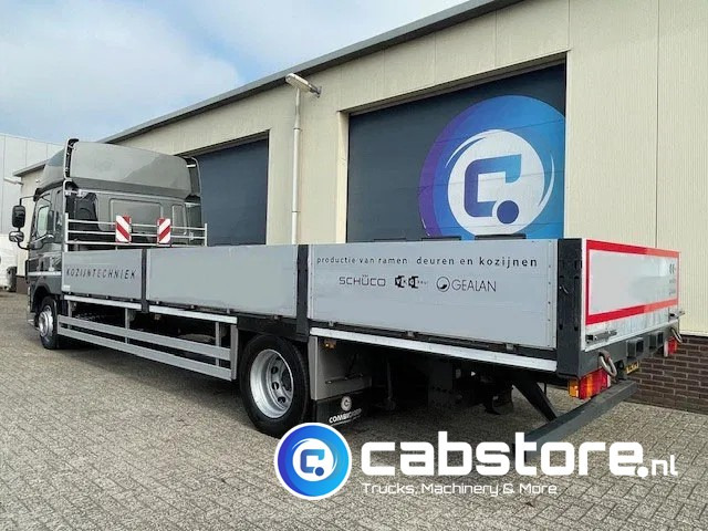 DAF CF 85 .360 4x2 Euro 5 - Open laadbak + WebTrailer open laadbak - Year 2012 - Good condition - شاحنات مسطحة: صورة 4 DAF CF 85 .360 4x2 Euro 5 - Open laadbak + WebTrailer open laadbak - Year 2012 - Good condition - شاحنات مسطحة: صورة 4