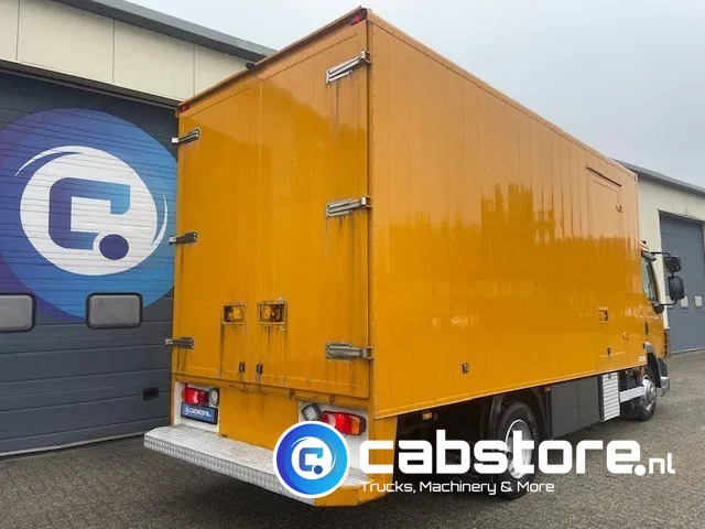 DAF LF 45.160 4x2 Euro 5 EEV - Year 2008 - Mobiele werkplaats - Bakwagen - Closed box - Km 268.123 - شاحنة مقفلة: صورة 4 DAF LF 45.160 4x2 Euro 5 EEV - Year 2008 - Mobiele werkplaats - Bakwagen - Closed box - Km 268.123 - شاحنة مقفلة: صورة 4