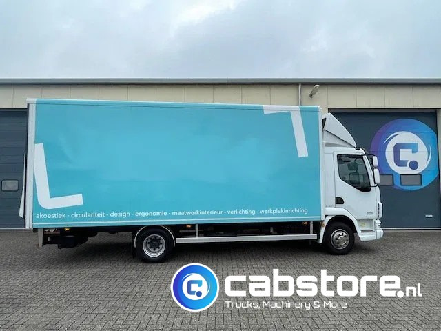 DAF LF 45 .180 4x2 Bakwagen - 12 Ton's - MANUAL - Airco - Year 2007 - شاحنة مقفلة: صورة 5 DAF LF 45 .180 4x2 Bakwagen - 12 Ton's - MANUAL - Airco - Year 2007 - شاحنة مقفلة: صورة 5