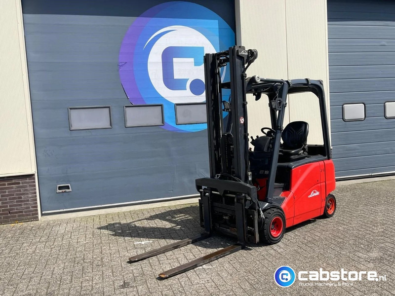 Linde E18PH-01 Elektrische hef truck - Electric Forklift - Year 2011- Side shift - Vorkverstelling - رافعة شوكية: صورة 2 Linde E18PH-01 Elektrische hef truck - Electric Forklift - Year 2011- Side shift - Vorkverstelling - رافعة شوكية: صورة 2