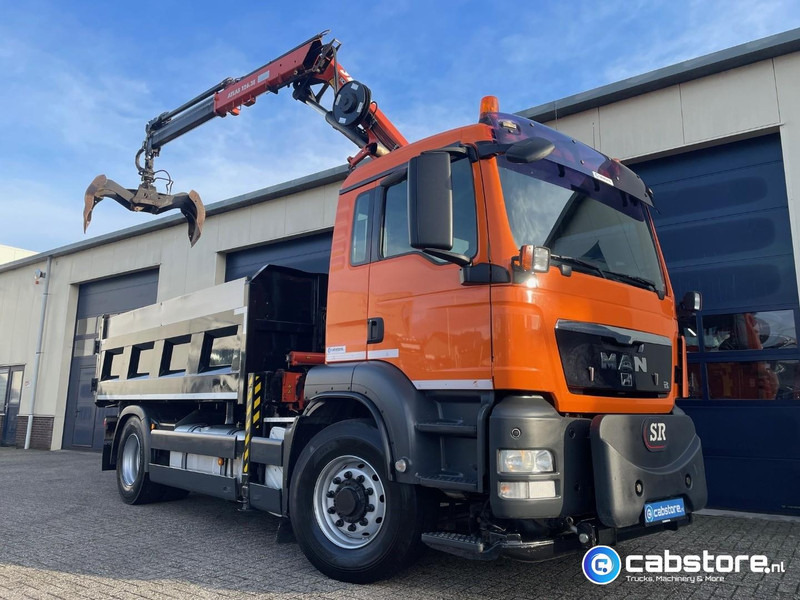 MAN TGS 18.320 4X4H BL EEV Euro 5 - ATLAS 126.3E Laadkraan - 2-zijdige kipper - Bouwjaar 2013 - Km 205.974 !! - Good condition - NL Truck - شاحنة قلاب, شاحنة كرين: صورة 1 MAN TGS 18.320 4X4H BL EEV Euro 5 - ATLAS 126.3E Laadkraan - 2-zijdige kipper - Bouwjaar 2013 - Km 205.974 !! - Good condition - NL Truck - شاحنة قلاب, شاحنة كرين: صورة 1