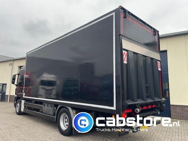 MAN TGS 18.360 4X2 BL  Euro 4 - zijlader - Bouwjaar  2008 - Automaat - 2.000 kg laadklep - AHW koppeling - شاحنة مقفلة: صورة 5 MAN TGS 18.360 4X2 BL  Euro 4 - zijlader - Bouwjaar  2008 - Automaat - 2.000 kg laadklep - AHW koppeling - شاحنة مقفلة: صورة 5