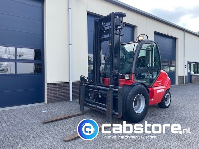 Manitou MSI 50 T Ruwterrein heftruck - Bouwjaar 2012 - Side shift - Vorkverstelling - Duplex - Draaiuren 9387 - رافعة شوكية للأرض الوعرة: صورة 2 Manitou MSI 50 T Ruwterrein heftruck - Bouwjaar 2012 - Side shift - Vorkverstelling - Duplex - Draaiuren 9387 - رافعة شوكية للأرض الوعرة: صورة 2
