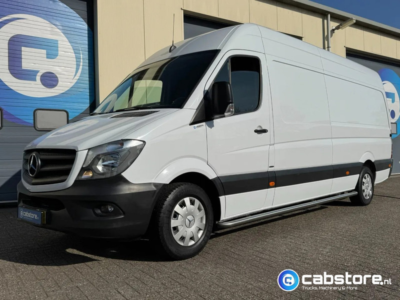 Mercedes-Benz Sprinter 316 CDI L3/H2 316 CDI Euro 5 - L3/H2 - Automaat - Geïntegreerde rijplaten in vloer - Bearlock - Year 2015 - Nieuwe banden - فان: صورة 1 Mercedes-Benz Sprinter 316 CDI L3/H2 316 CDI Euro 5 - L3/H2 - Automaat - Geïntegreerde rijplaten in vloer - Bearlock - Year 2015 - Nieuwe banden - فان: صورة 1