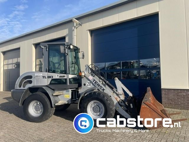 Terex TL 80 Wiellader - Bouwjaar 2008 - Urenstand 7490 - Palletvorken + Laadschop - Deutz Diesel - اللودر بعجل: صورة 2 Terex TL 80 Wiellader - Bouwjaar 2008 - Urenstand 7490 - Palletvorken + Laadschop - Deutz Diesel - اللودر بعجل: صورة 2