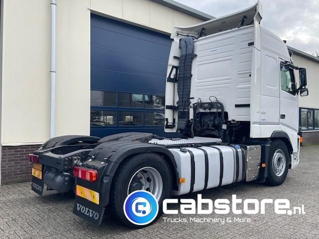 Volvo FH 400 4X2 Euro 5  - VEB+ Brake - Globetrotter - I-Shift - 2 tanks - Bouwjaar 2007 - Km 1.097.798 - وحدة جر: صورة 4 Volvo FH 400 4X2 Euro 5  - VEB+ Brake - Globetrotter - I-Shift - 2 tanks - Bouwjaar 2007 - Km 1.097.798 - وحدة جر: صورة 4