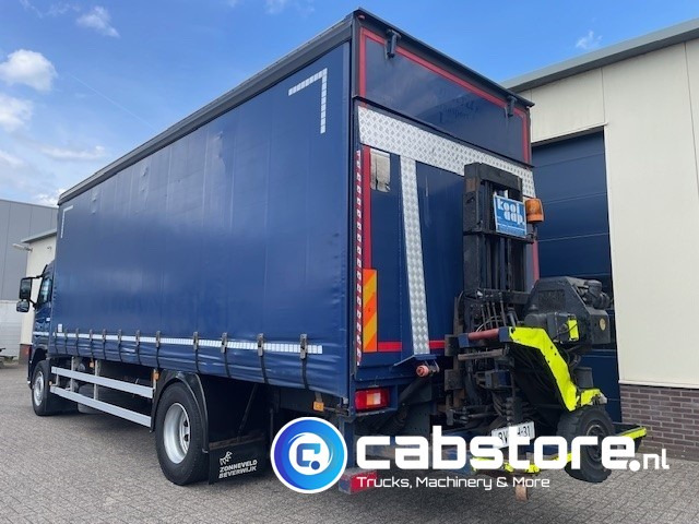 Volvo FM9 4X2R FAL9.0 RAD-A4 Volvo FM300 4x2 Euro 5 bakwagen - Schuifzeilen - Laadklep 2000 kg - Bouwjaar 2008 - Kooi-Aap heftruck - شاحنة مغلقة الصندوق: صورة 3 Volvo FM9 4X2R FAL9.0 RAD-A4 Volvo FM300 4x2 Euro 5 bakwagen - Schuifzeilen - Laadklep 2000 kg - Bouwjaar 2008 - Kooi-Aap heftruck - شاحنة مغلقة الصندوق: صورة 3