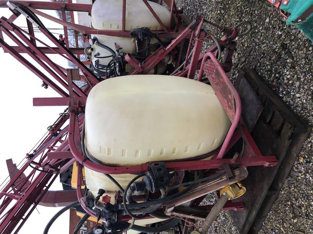 بخاخ مركب على الجرار Hardi 850L og 12 Meter: صورة 1