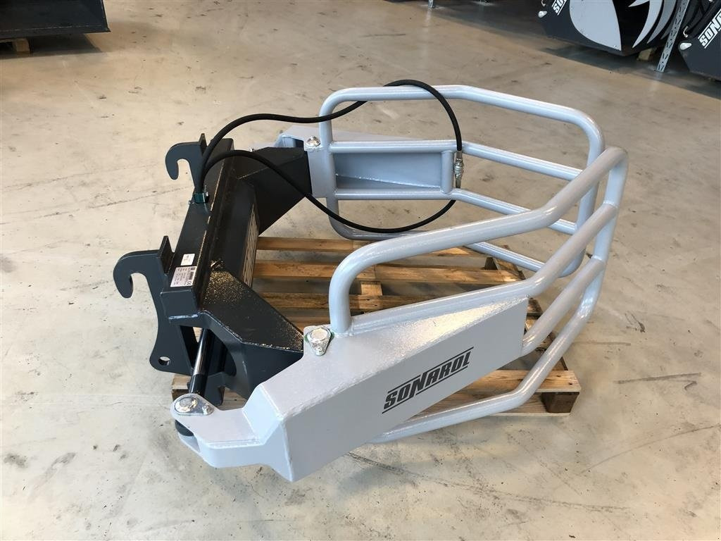 Sonarol CB SNR 1700 - لودر مفصلي صغير: صورة 1 Sonarol CB SNR 1700 - لودر مفصلي صغير: صورة 1