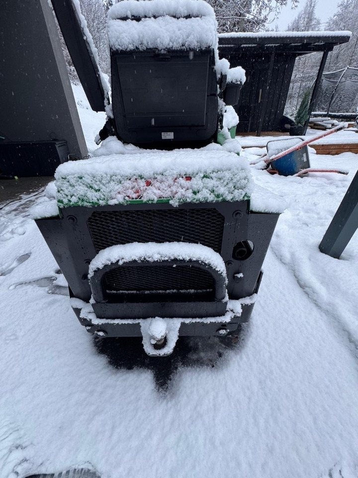 Avant 520+ - لودر مفصلي صغير: صورة 2 Avant 520+ - لودر مفصلي صغير: صورة 2