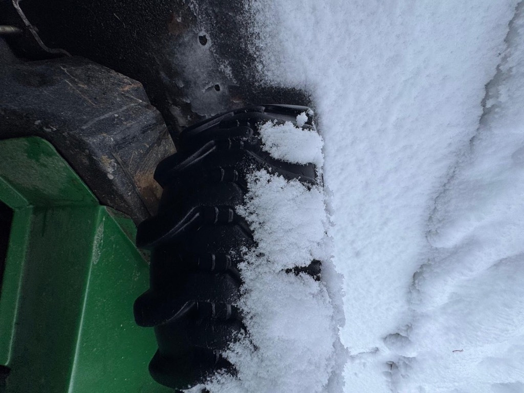 Avant 520+ - لودر مفصلي صغير: صورة 3 Avant 520+ - لودر مفصلي صغير: صورة 3