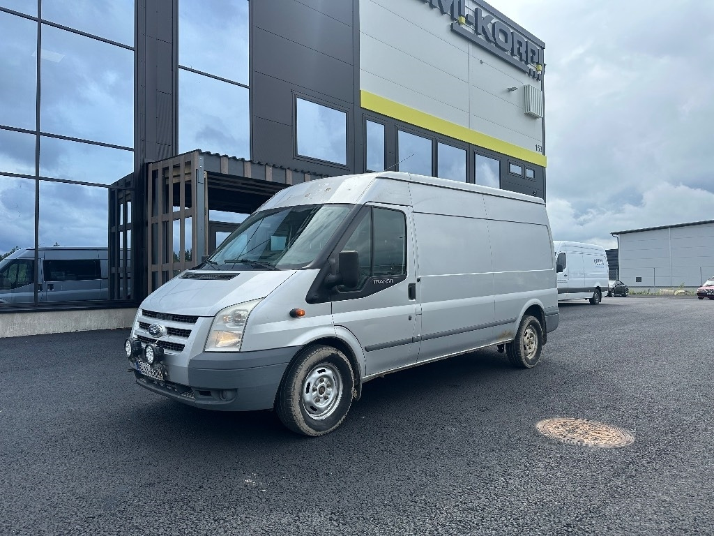 Ford Transit T350 4X4 huoltohyllyt  - فان: صورة 1 Ford Transit T350 4X4 huoltohyllyt  - فان: صورة 1