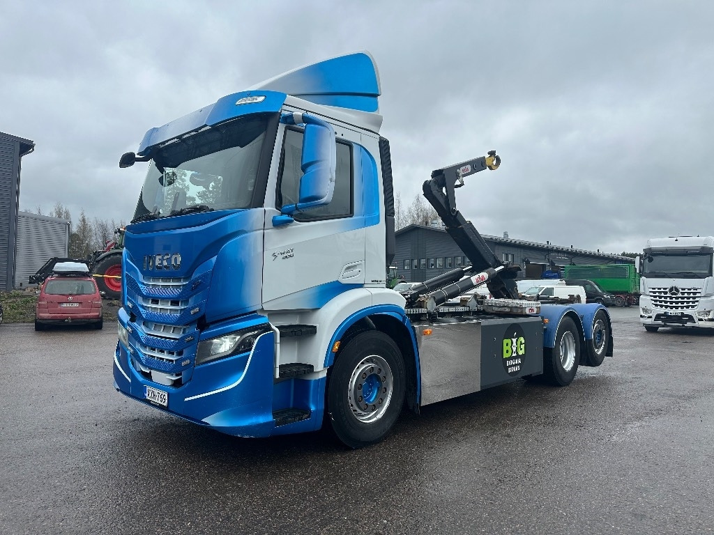 Iveco AD 260S40 Y/FS CNG - شاحنة ذات خطاف: صورة 1 Iveco AD 260S40 Y/FS CNG - شاحنة ذات خطاف: صورة 1