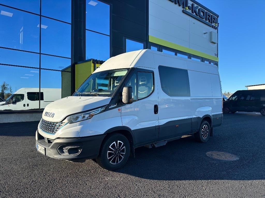 Iveco Daily 35S14 CNG A8 Huom! 6hlö PAKETTIAUTO - فان: صورة 1 Iveco Daily 35S14 CNG A8 Huom! 6hlö PAKETTIAUTO - فان: صورة 1