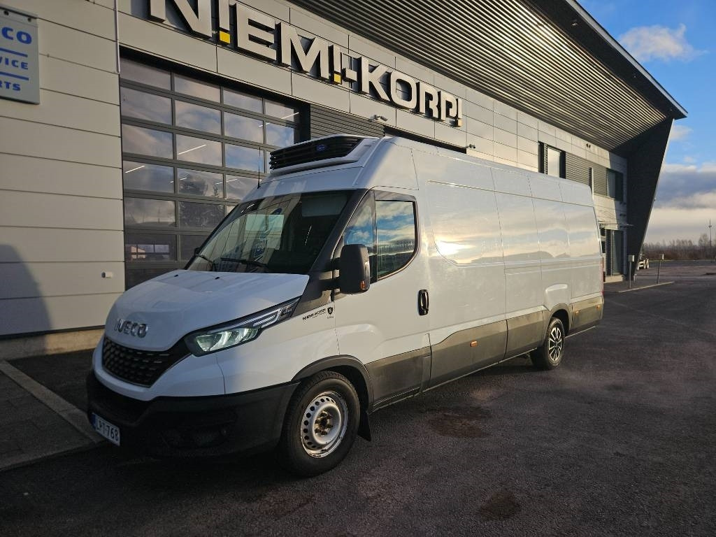 Iveco Daily 35S16A8 kylmäkone - شاحنة مُبرّدة للتوصيل: صورة 1 Iveco Daily 35S16A8 kylmäkone - شاحنة مُبرّدة للتوصيل: صورة 1