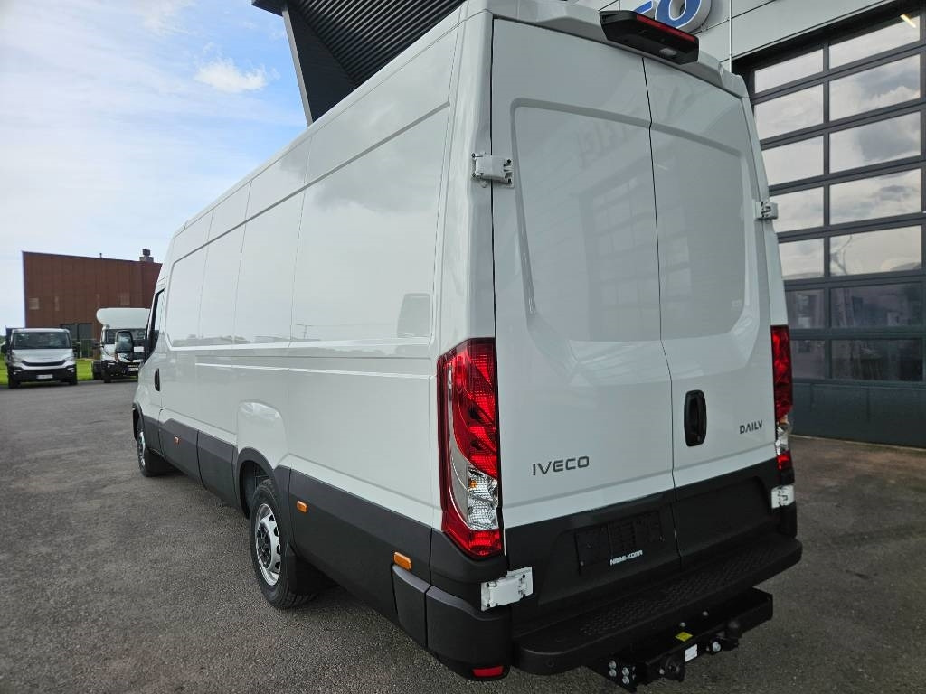 Iveco Daily 35S16A8 - فان: صورة 4 Iveco Daily 35S16A8 - فان: صورة 4
