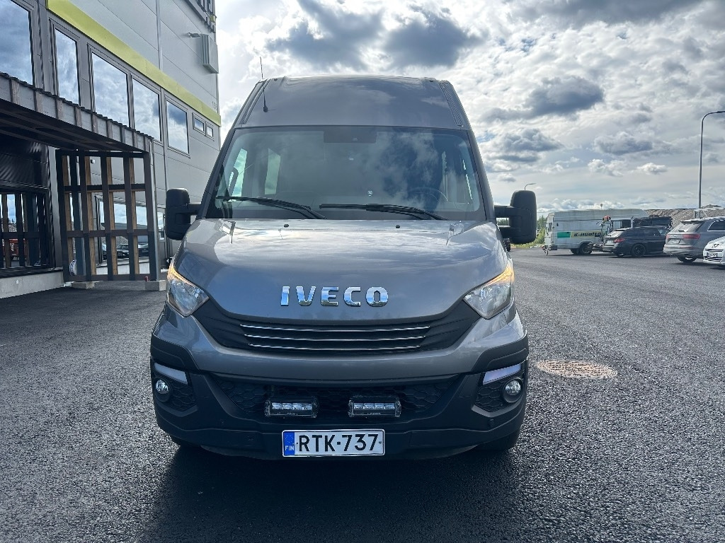 Iveco Daily 35S18A8 1+5 hlö retkeilyauto - فان: صورة 2 Iveco Daily 35S18A8 1+5 hlö retkeilyauto - فان: صورة 2
