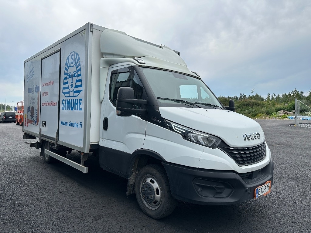 Iveco Daily 50C18A8 - فان: صورة 2 Iveco Daily 50C18A8 - فان: صورة 2
