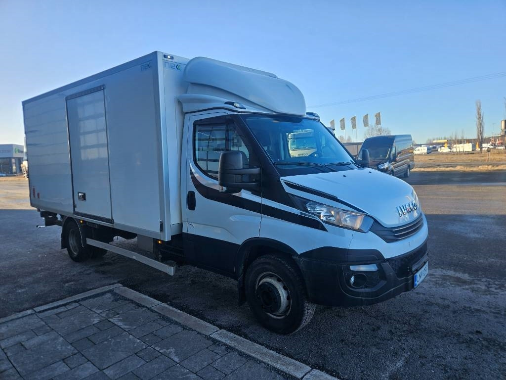 Iveco Daily 70C18 A8 - شاحنة مغلقة الصندوق: صورة 2 Iveco Daily 70C18 A8 - شاحنة مغلقة الصندوق: صورة 2