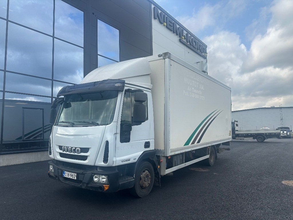 Iveco Eurocargo 100 E22 - شاحنة مقفلة: صورة 1 Iveco Eurocargo 100 E22 - شاحنة مقفلة: صورة 1