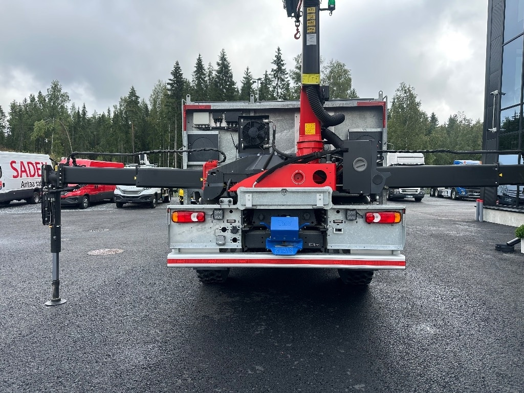 Iveco Eurocargo ML150E28 4x4 sähkölaitos varustein - شاحنة كرين: صورة 4 Iveco Eurocargo ML150E28 4x4 sähkölaitos varustein - شاحنة كرين: صورة 4