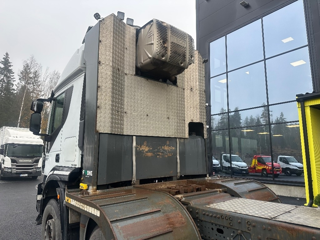 شاحنة قطع الأشجار Iveco Trakker AT410T500 10x4: صورة 8