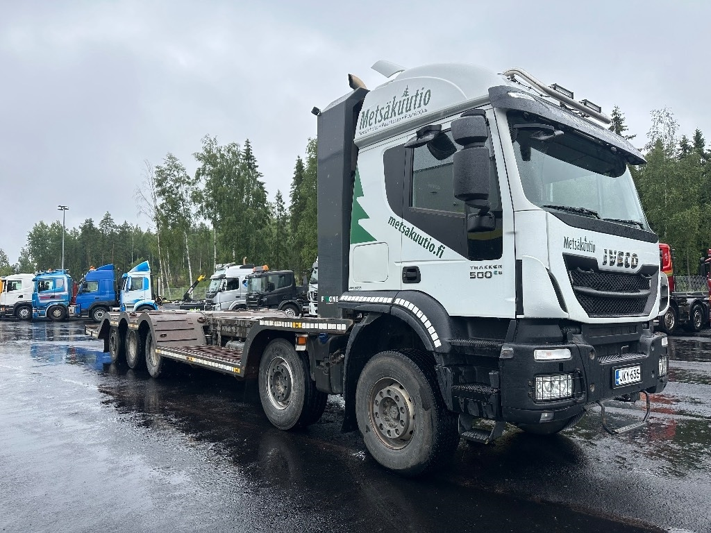 Iveco Trakker AT410T500 10x4 - شاحنة قطع الأشجار: صورة 2 Iveco Trakker AT410T500 10x4 - شاحنة قطع الأشجار: صورة 2