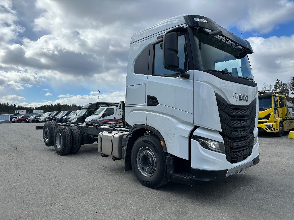 Iveco X-Way AS260X530 heti toimitukseen - شاحنة هيكل كابينة: صورة 3 Iveco X-Way AS260X530 heti toimitukseen - شاحنة هيكل كابينة: صورة 3