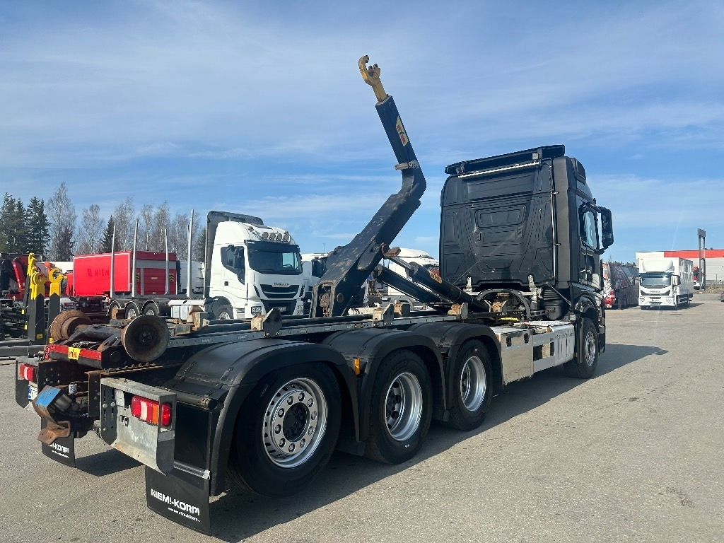 Mercedes-Benz Actros 3563 - شاحنة ذات خطاف: صورة 5 Mercedes-Benz Actros 3563 - شاحنة ذات خطاف: صورة 5