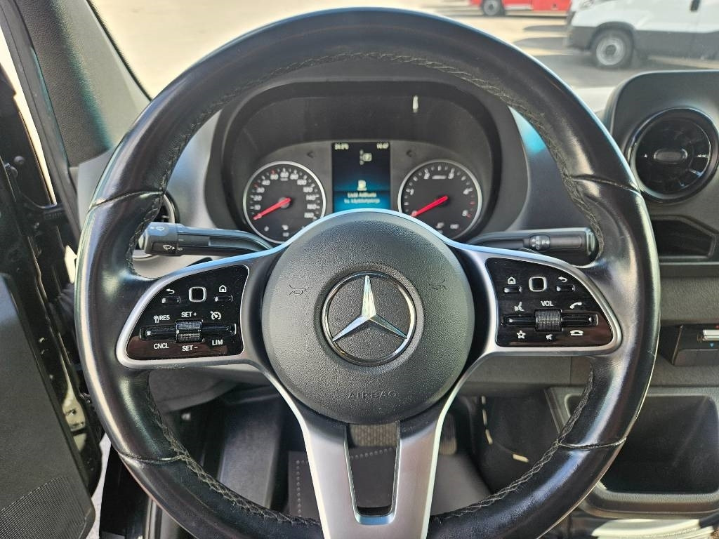 Mercedes-Benz Sprinter 317 RWD - فان: صورة 5 Mercedes-Benz Sprinter 317 RWD - فان: صورة 5