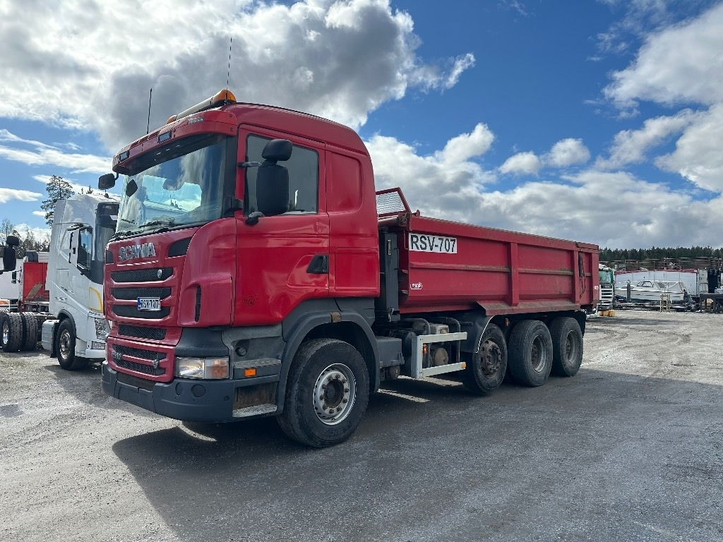 Scania R560 8x4 - شاحنة قلاب: صورة 1 Scania R560 8x4 - شاحنة قلاب: صورة 1